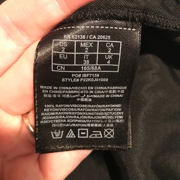 Guess by Marciano Felicia Romper Black size 2 - Picture 5 of 7